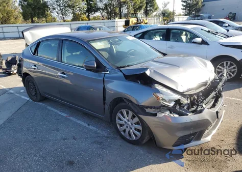 2016 Nissan Sentra S z USA, uszkodzony, nr VIN 3N1AB7AP0GY252515